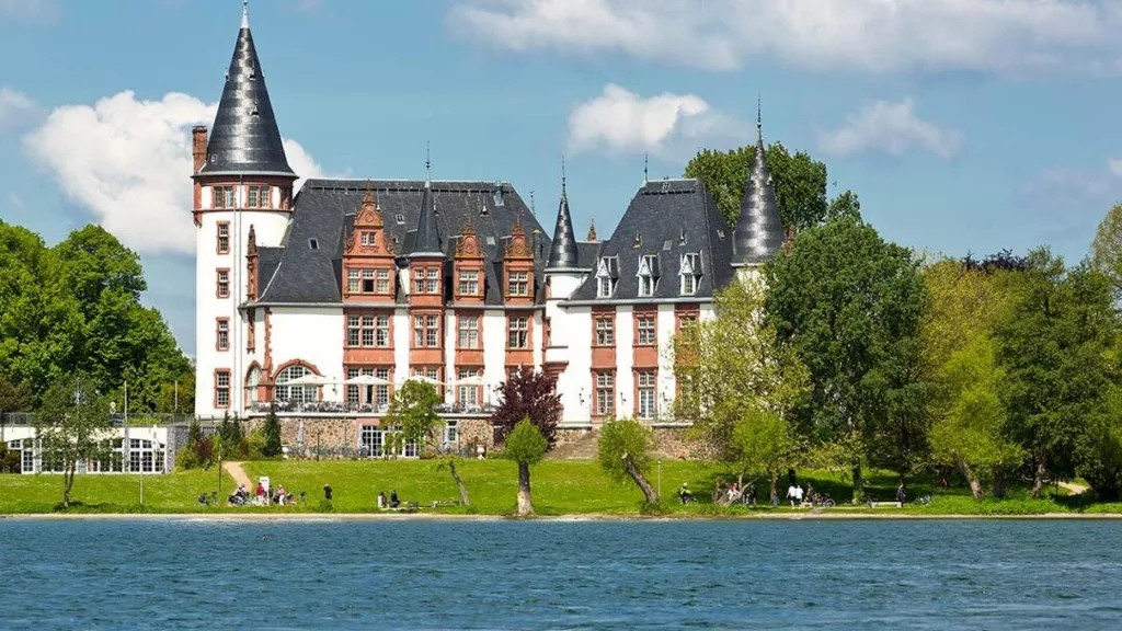 Schlosshotel Klink 2